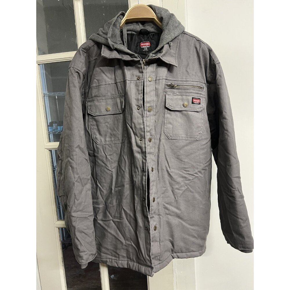 Wrangler Men’s XL Workwear Barn Jacket Gray Hooded Quilted Lined Work Coat Warm